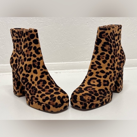 Women's Leopard Print Side Zipper Suede Square Toe Ankle Boots - 8 - Picture 10 of 10